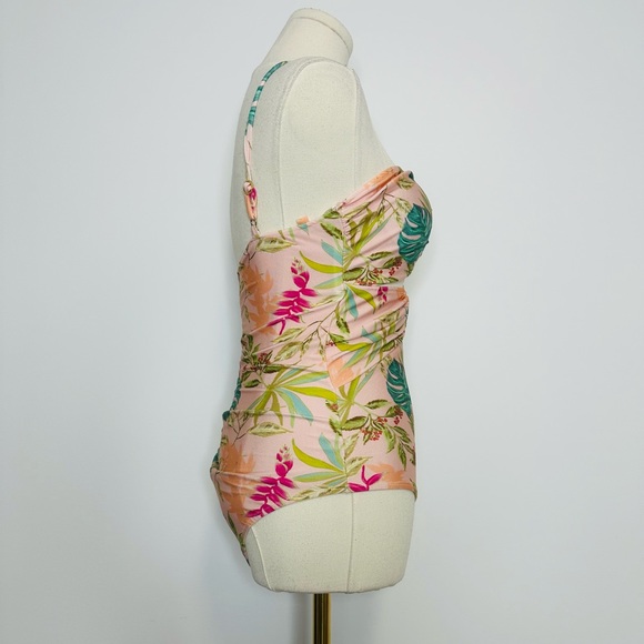 PatBo Tropicalia One Piece Swimsuit - Picture 5 of 11